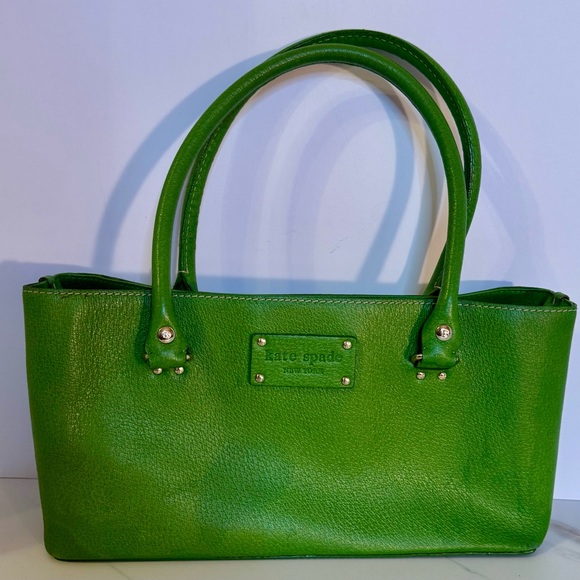 Kate Spade New York Emerald Green Leather Hand Bag Purple Lining - Picture 1 of 10